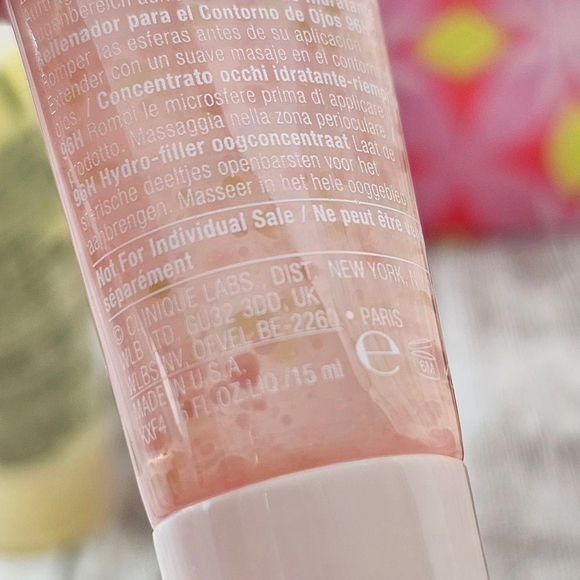 Clinique Skincare & Makeup Set, Travel Size - Picture 6 of 10